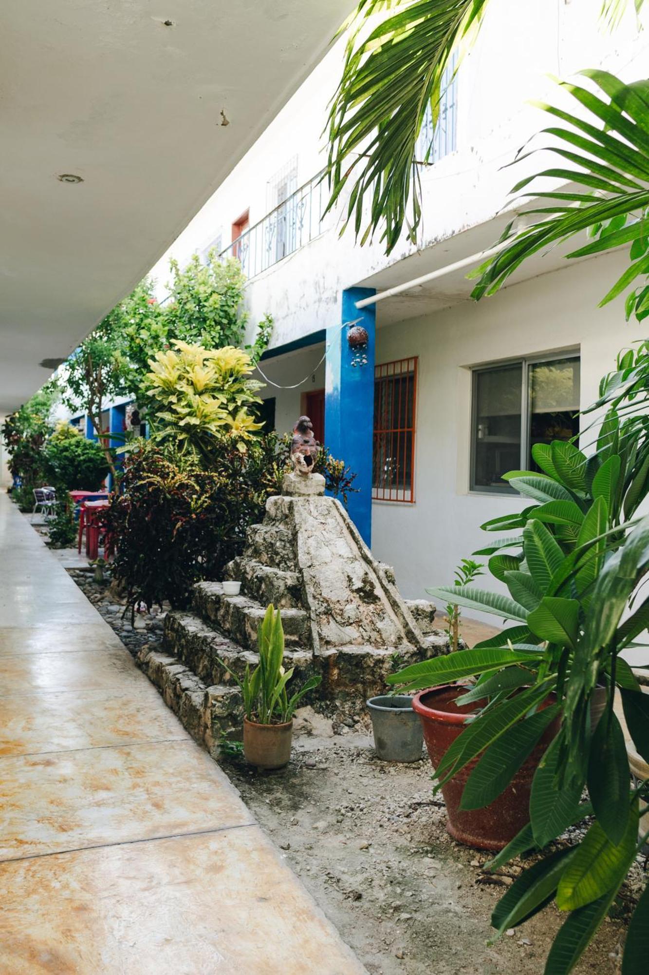 Hotel Posada Edem Cozumel Exterior photo